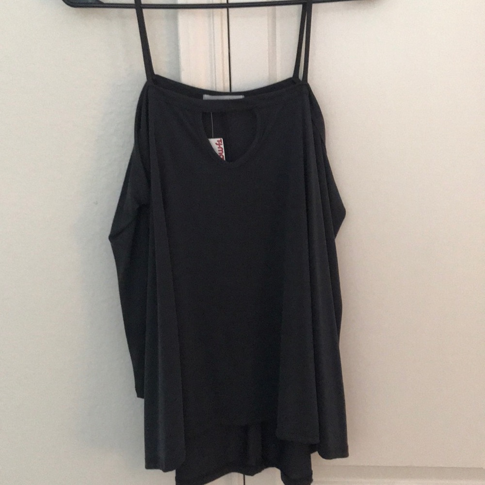 Off the Shoulder, Quarter Sleeve Shirt